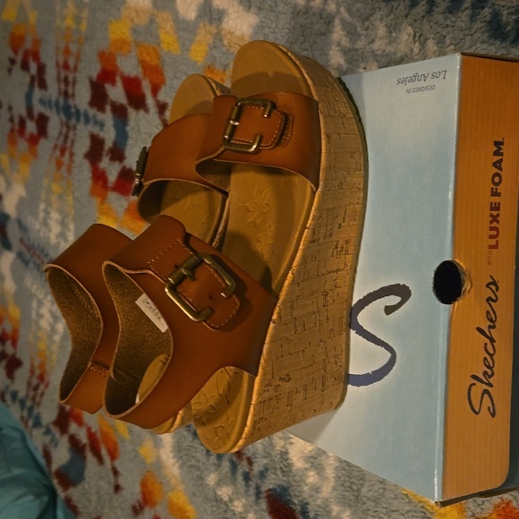 Sandals - Picture 2 of 5